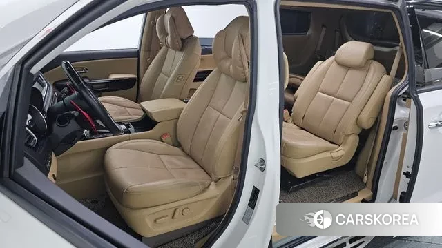 Kia All New Carnival 2018 Белый из Кореи, фото 3