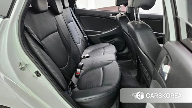 Hyundai Accent (New type) 2018 Белый из Кореи, фото 3