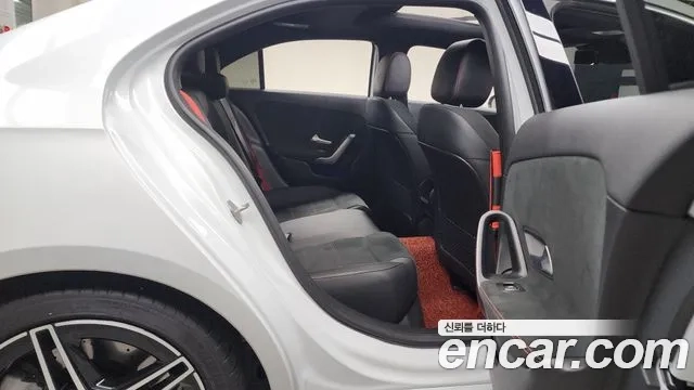 Mercedes-Benz A-Class W177 2021 Белый из Кореи, фото 3