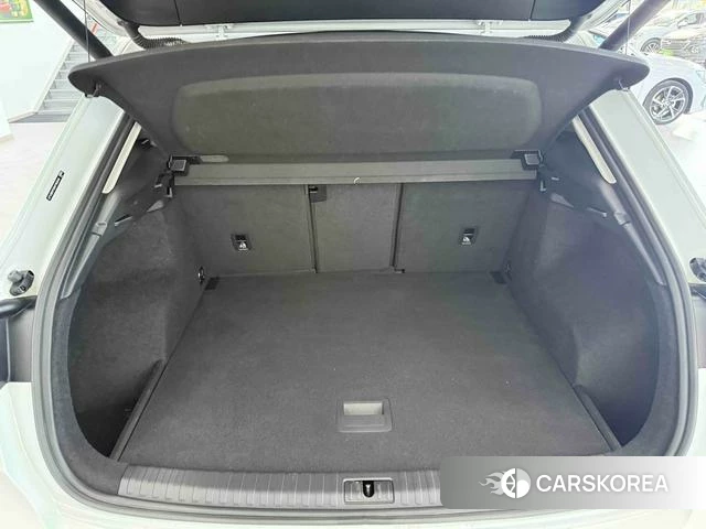 Audi Q3 2023 Белый из Китая, фото 3