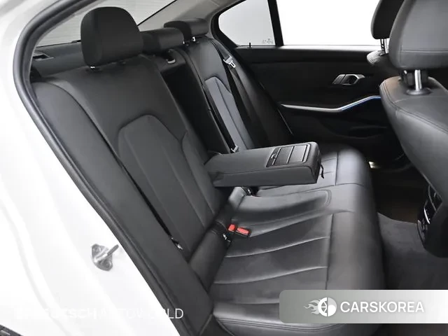 BMW 3 Series (G20) 2019 Белый из Кореи, фото 3