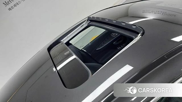 Mercedes-Benz AMG GT 2025 Серый из Кореи, фото 3