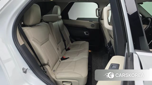 Land Rover Discovery 5 2019 Белый из Кореи, фото 3