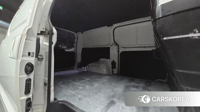 Hyundai The New Grand Starex 2018 Белый из Кореи, фото 3