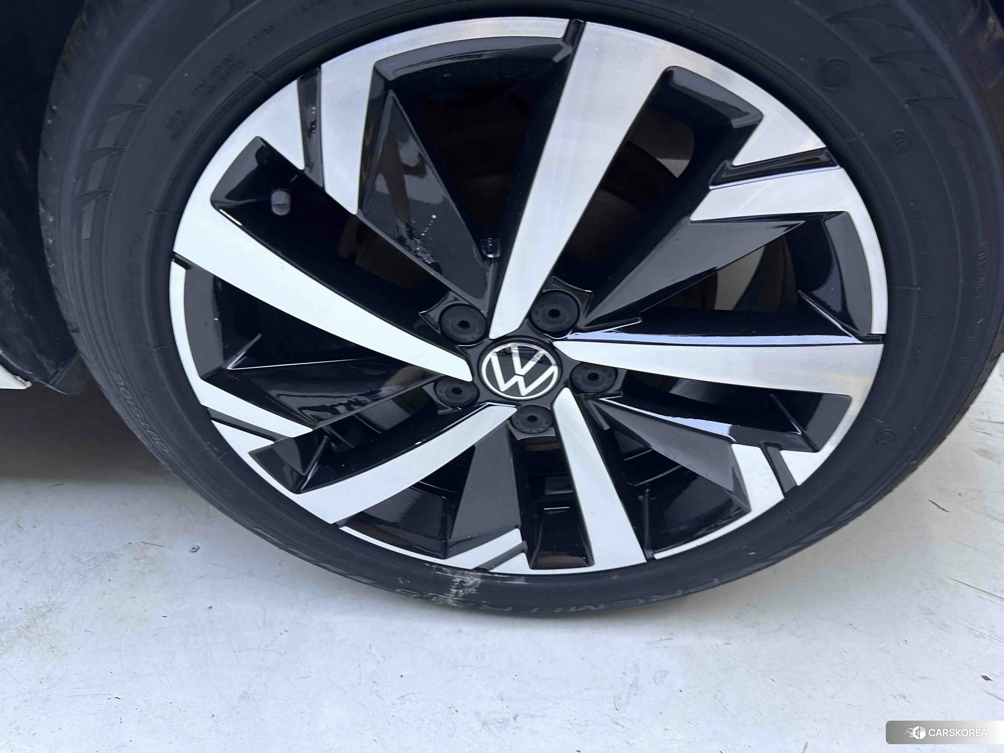 Volkswagen Polo 2021 Белый из Китая, фото 3