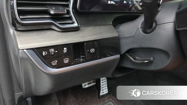 Kia Sportage 5th Generation Hybrid 2024 Белый из Кореи, фото 3