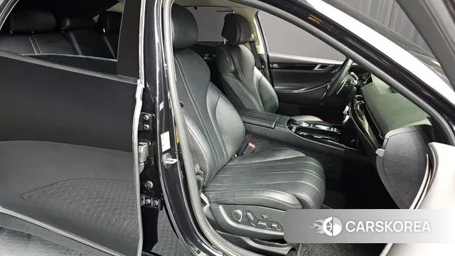 Genesis G80 (RG3) 2022 Черный из Кореи, фото 3