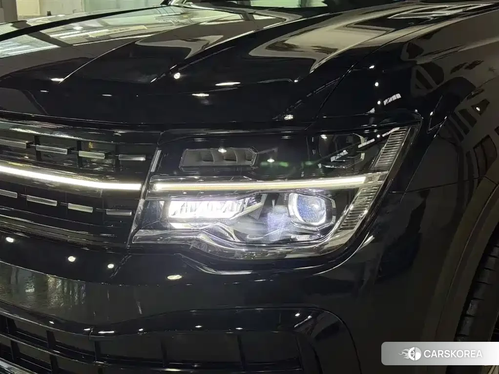 Volkswagen Teramont 2024 Черный из Китая, фото 3