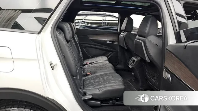 Peugeot 5008 second generation 2021 Белый из Кореи, фото 3