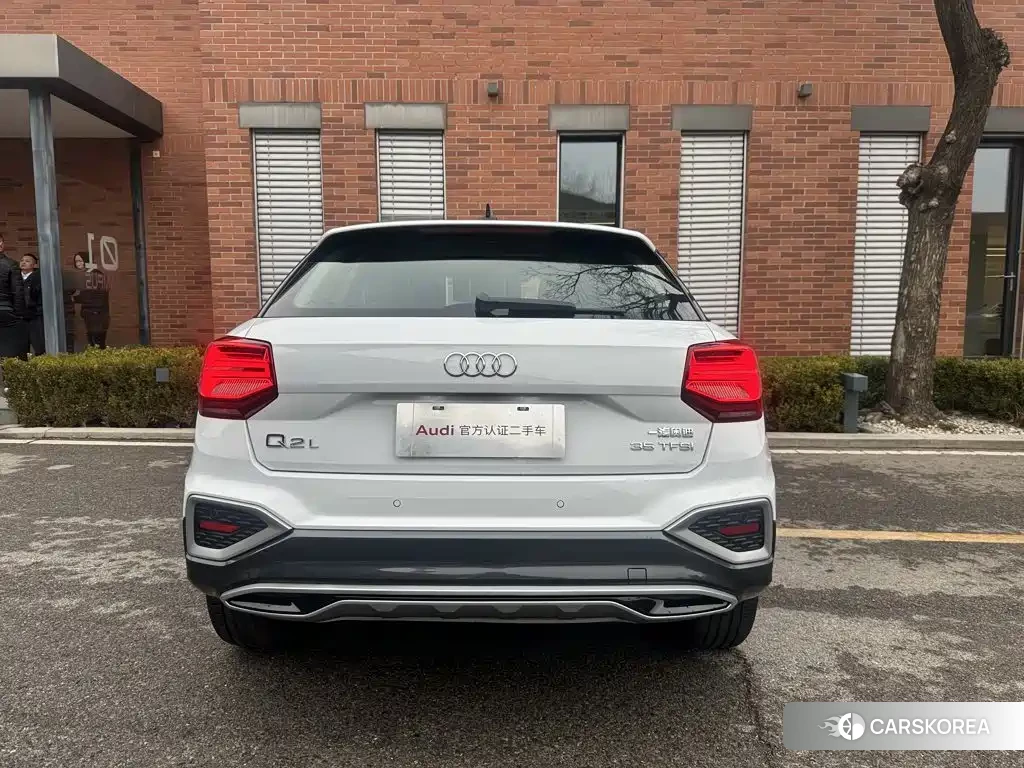 Audi Q2L 2024 Белый из Китая, фото 3
