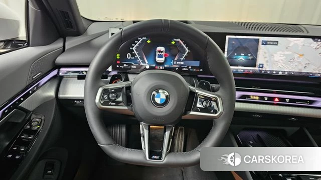 BMW 5 Series (G60) 2025 Белый из Кореи, фото 3