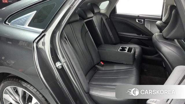 Kia K8 2023 Черный из Кореи, фото 3