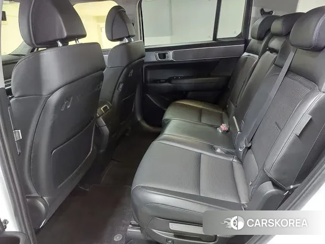 Hyundai Santa Fe (MX5) 2023 Белый из Кореи, фото 3