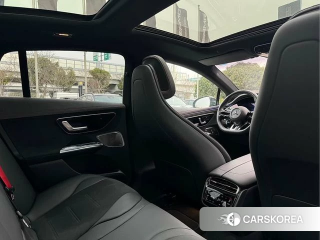 Mercedes-Benz EQE AMG 2024 Темно-серый из Китая, фото 3