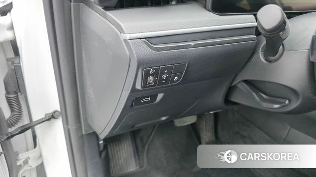 Kia The New K5 3rd generation 2025 Белый из Кореи, фото 3