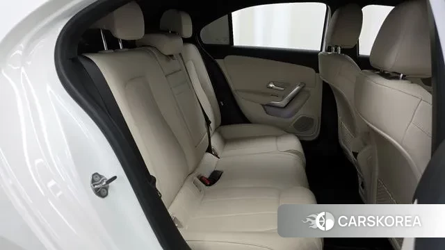 Mercedes-Benz A-Class W177 2022 Белый из Кореи, фото 3