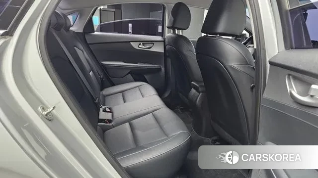 Kia Come New K3 2018 Серебряный из Кореи, фото 3