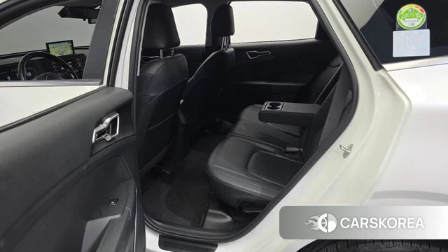 Kia Sportage 5th Generation 2022 Белый из Кореи, фото 3