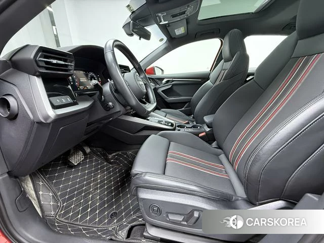 Audi A3 2023 Красный из Китая, фото 3