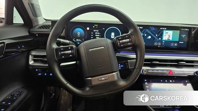 Hyundai Grandeur Hybrid (GN7) 2023 Белый из Кореи, фото 3