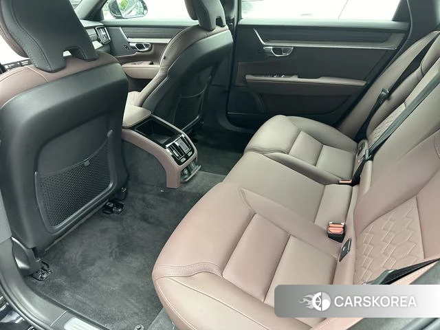 Volvo S90 2025 Черный из Китая, фото 3