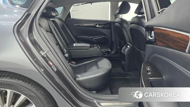 Kia Come New K7 2018 Серый из Кореи, фото 3