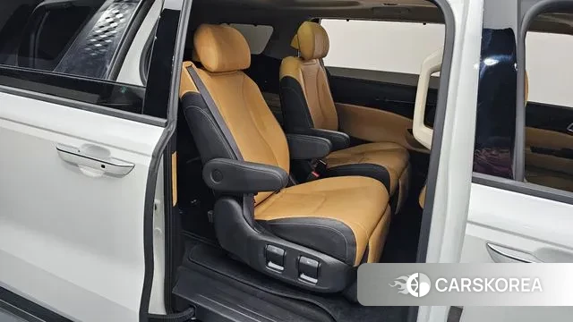Kia Carnival 4th generation 2023 Белый из Кореи, фото 3