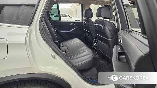 BMW X5 (G05) 2024 Белый из Кореи, фото 3