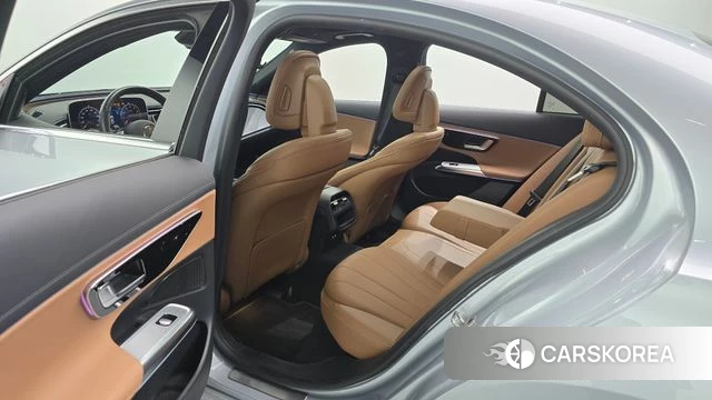 Mercedes-Benz E-Class W214 2025 Серебряный из Кореи, фото 3