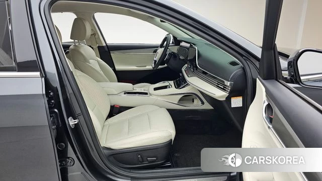 Hyundai The New Grandeur IG Hybrid 2022 Серый из Кореи, фото 3