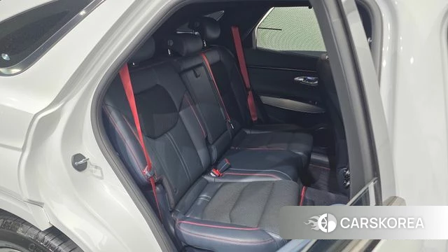 Genesis GV70 2021 Белый из Кореи, фото 3