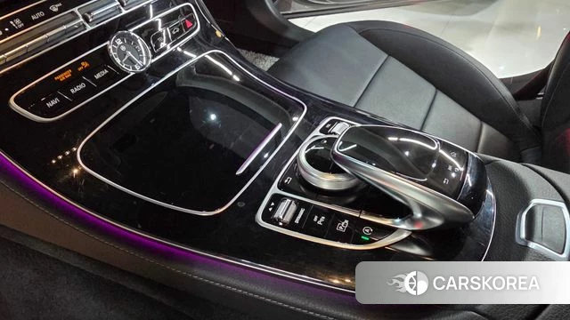 Mercedes-Benz E-Class W213 2020 Черный из Кореи, фото 3