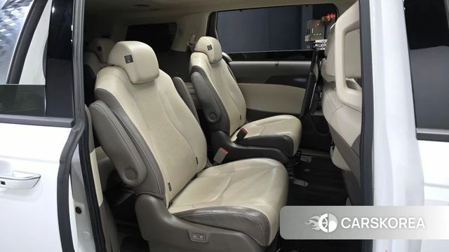 Kia Carnival 4th generation 2021 Белый из Кореи, фото 3
