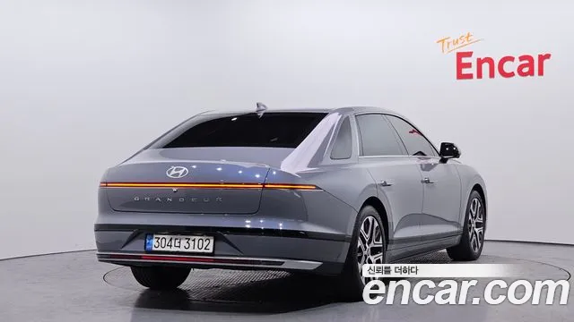 Hyundai Grandeur Hybrid (GN7) 2023 Светло-серебряный цвет из Кореи, фото 3