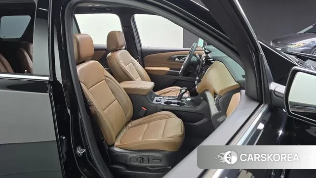 Chevrolet (GM Daewoo) Traverse 2023 Черный из Кореи, фото 3