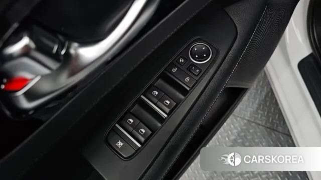 Kia The New K3 2nd generation 2024 Белый из Кореи, фото 3