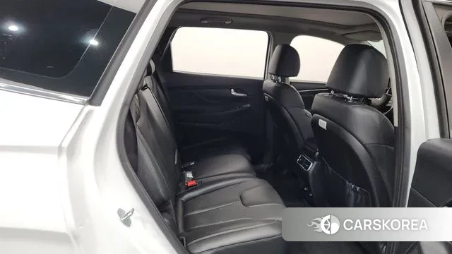 Hyundai The New Santa Fe 2022 Белый из Кореи, фото 3