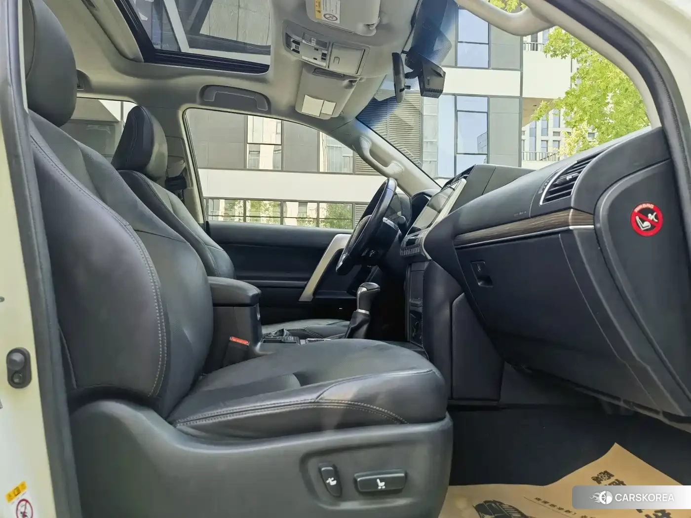 Toyota Prado 2019 Белый из Китая, фото 3