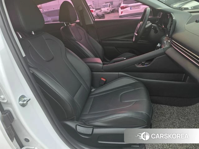 Hyundai Avante (CN7) 2022 Белый из Кореи, фото 3