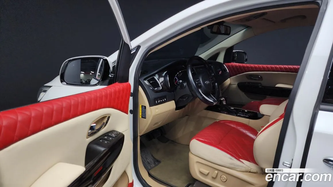 Kia The New Carnival 2018 Белый из Кореи, фото 3