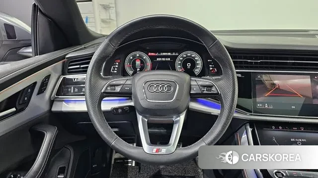 Audi Q8 (4M) 2021 Серый из Кореи, фото 3