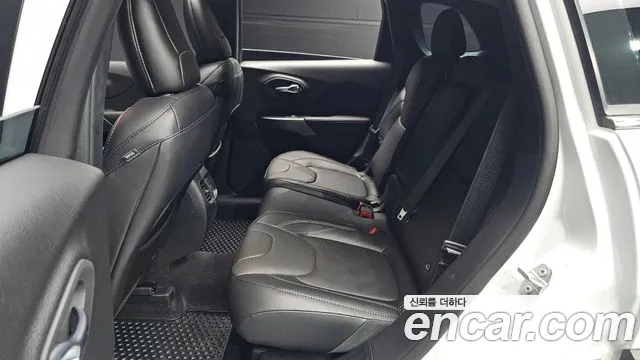 Jeep Cherokee (KL) id 2726030 из Кореи 3