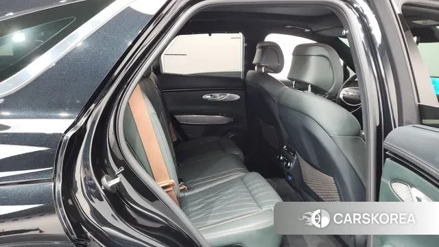 Genesis GV70 2024 Черный из Кореи, фото 3