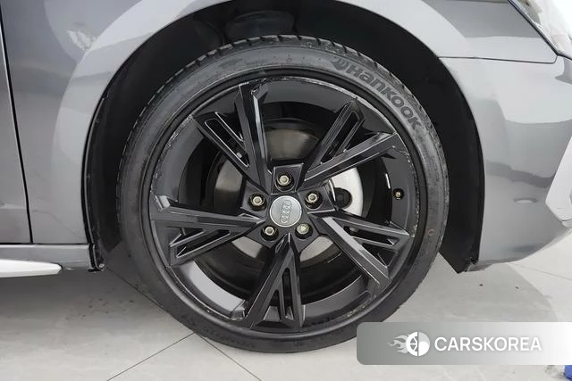 Audi A3 2021 Темно-серый из Китая, фото 3