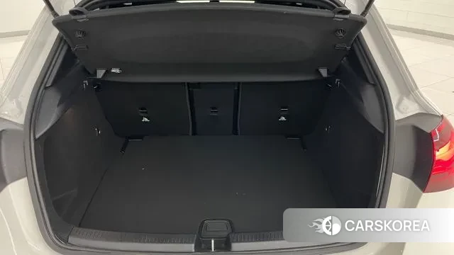 Mercedes-Benz A-Class W177 2025 Белый из Кореи, фото 3