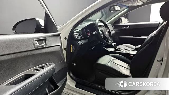 Kia K5 second generation 2018 Белый из Кореи, фото 3