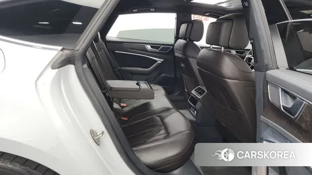 Audi A7 (4K) 2020 Белый из Кореи, фото 3