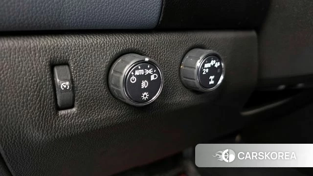 Chevrolet (GM Daewoo) Real New Colorado 2021 Черный из Кореи, фото 3