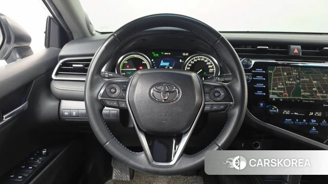 Toyota Camry (XV70) 2018 Белый из Кореи, фото 3