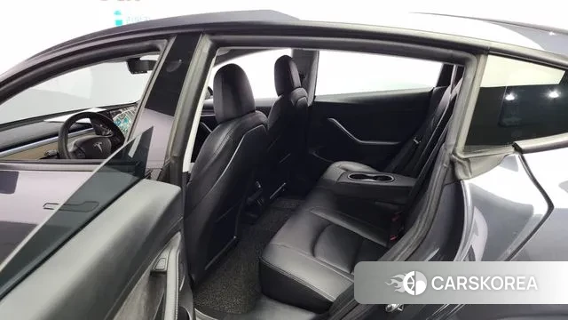 Tesla Model 3 2022 Серый из Кореи, фото 3